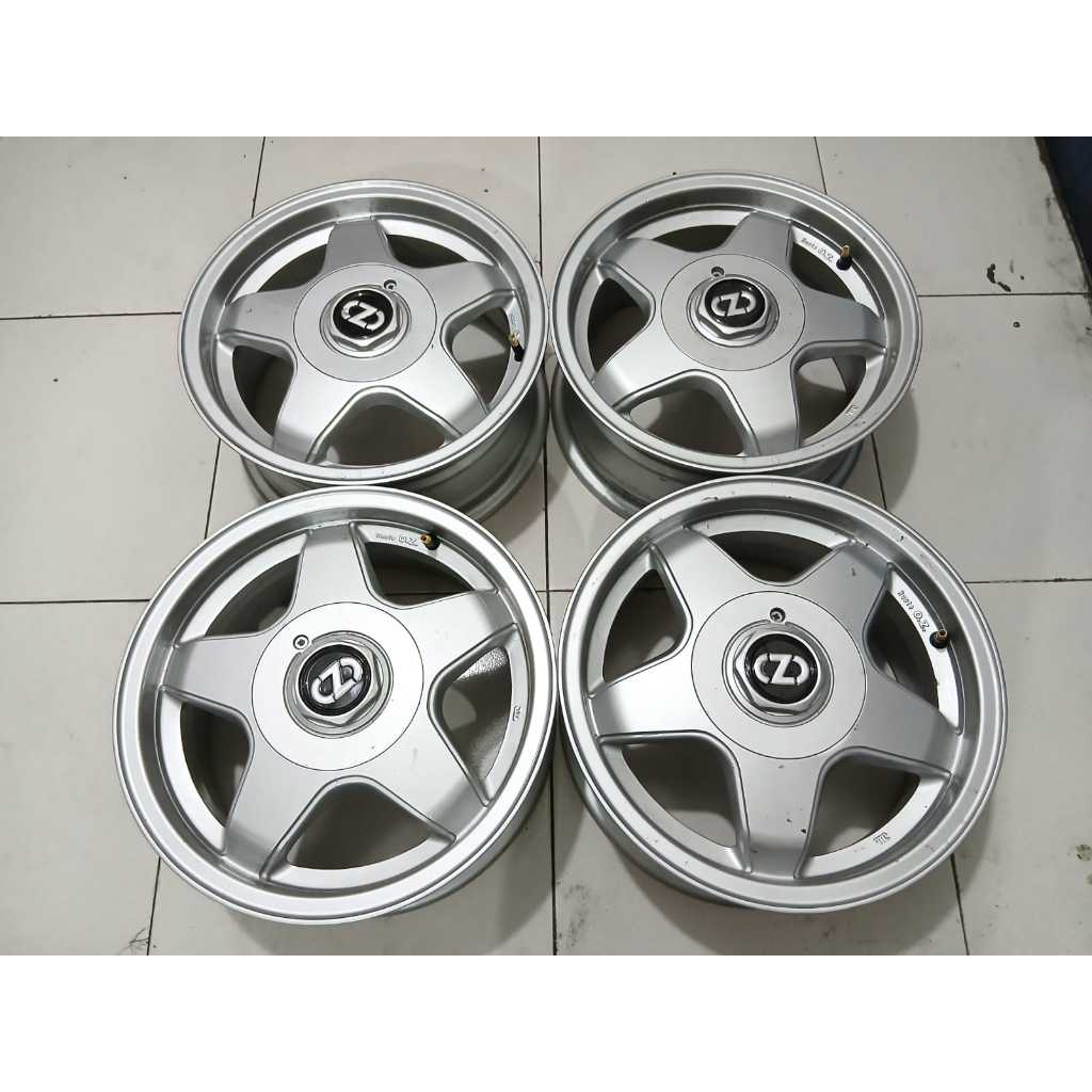 Velg Mobil Bekas OZ Ring 14 ORIGINAL Pcd 4x100 Murah R14x6 H4x100 SILVER, BRIO VIOS AGYA YARIS JAZZ