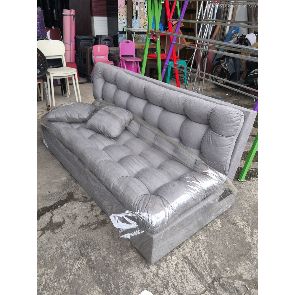 sofa bed minimalis bludru