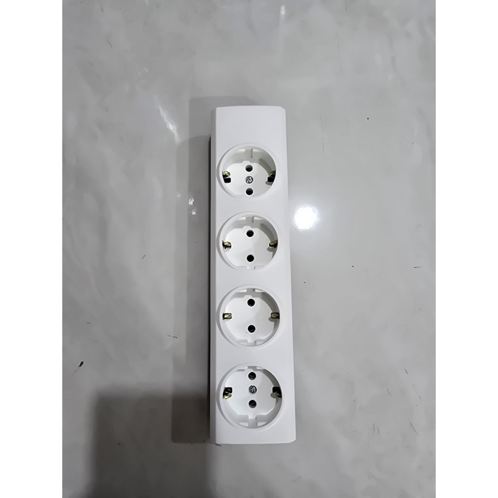 terminal broco 4 lubang asli