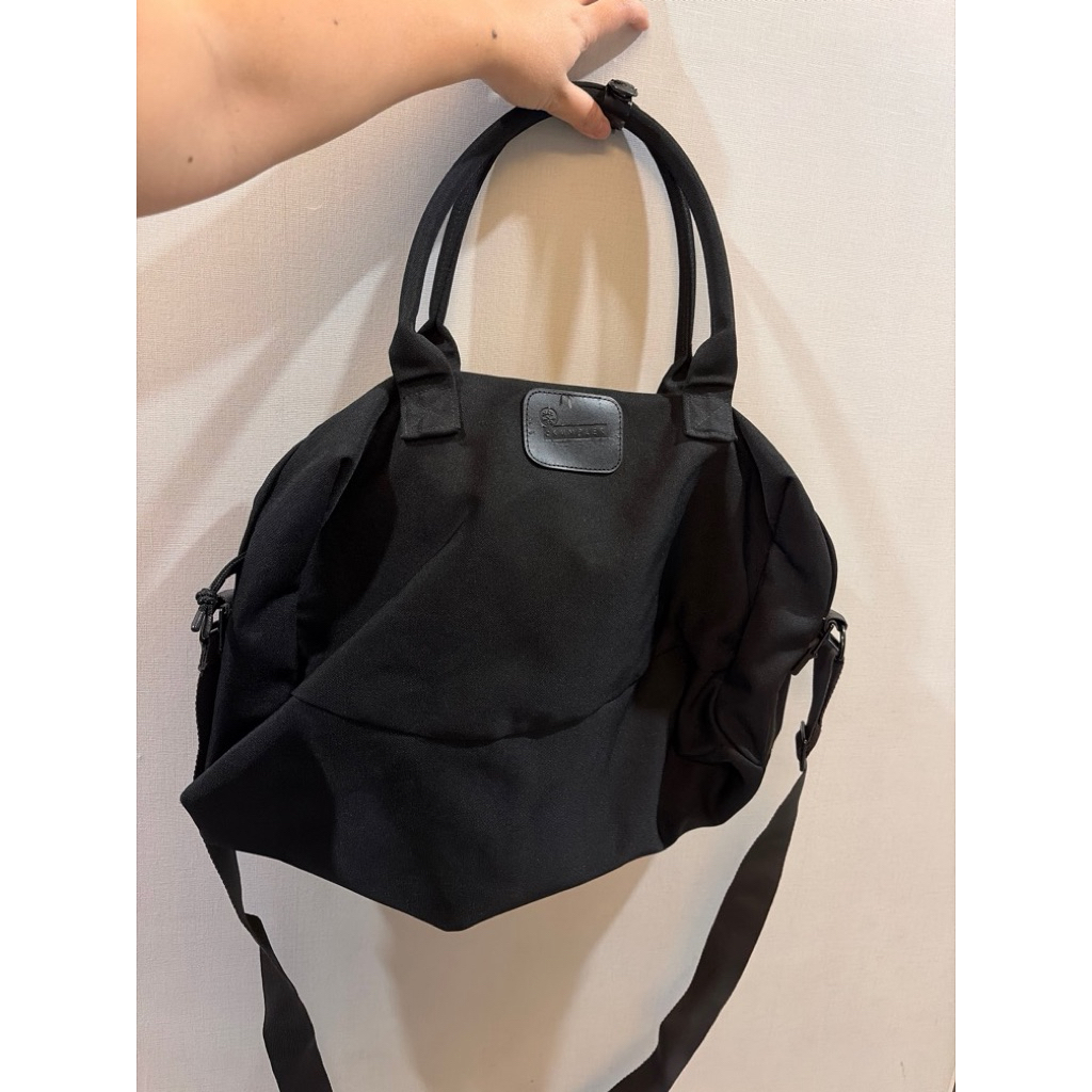 preloved Crumpler Duffle Weekender Bag