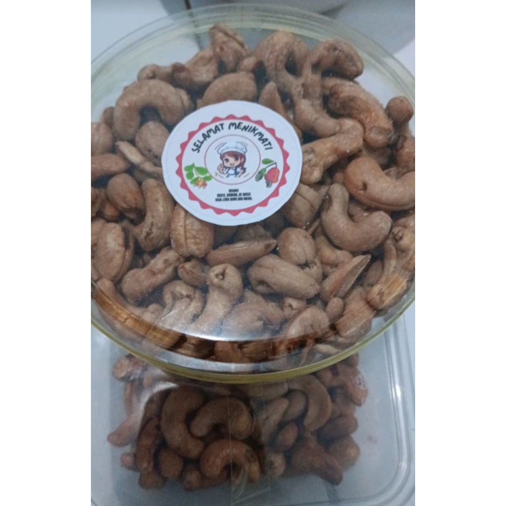 KACANG MENTE KEMASAN 250gr UTUH SUPER /putih mente madura rasa lebih gurih manis
