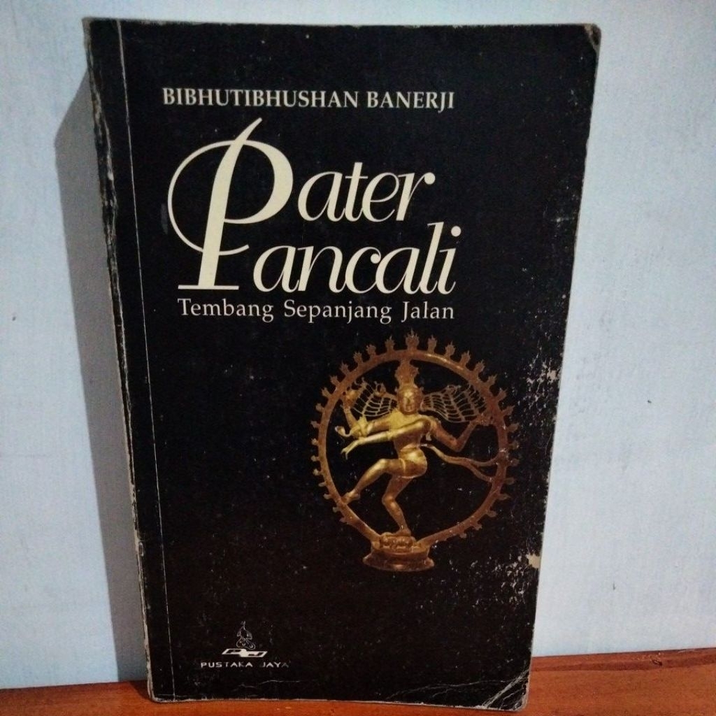 Novel Pater Pancali Banerji