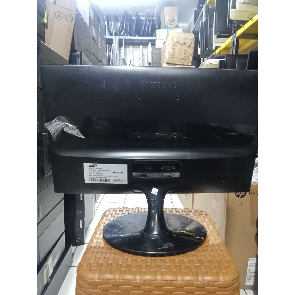 Monitor Samsung 19 Inch LED S19D300 | HDMI VGA | HD | Normal Mulus