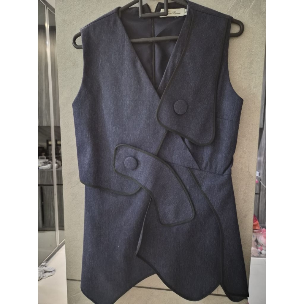 Bloom Apparels Navy top