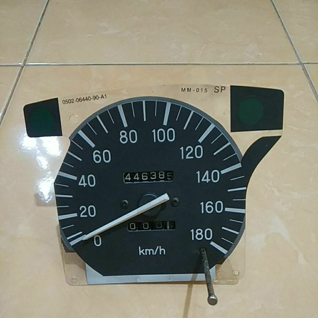 Mesin KM Spidometer Mitsubishi Kuda Bensin Original Bekas