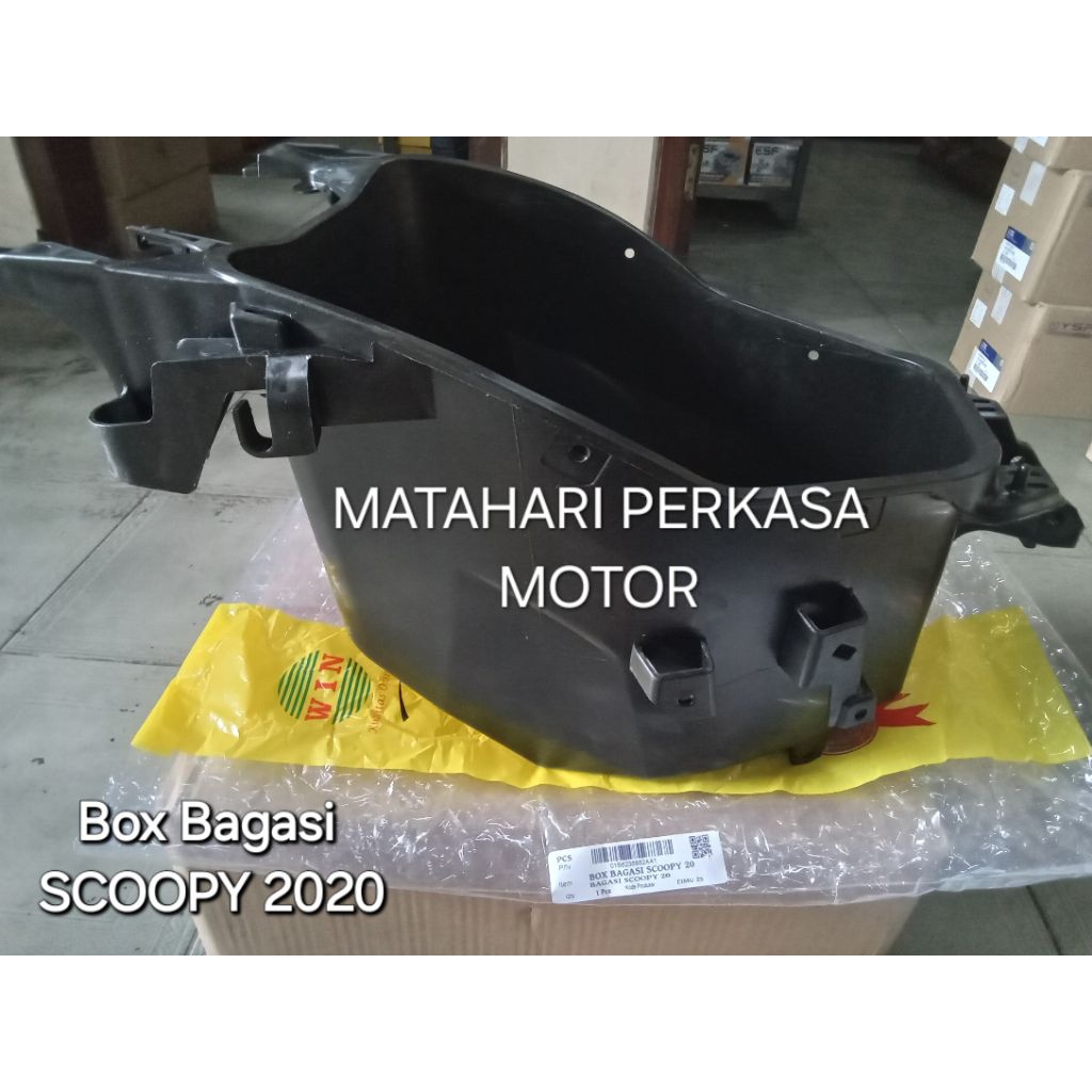 "WIN" BOX BAGASI MOTOR SCOOPY 2020
