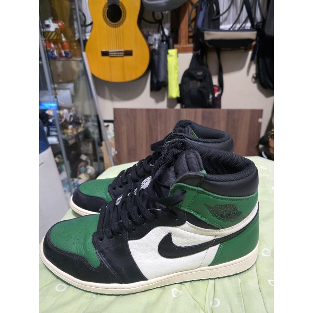AJ1 High Pine Green Size 11.5