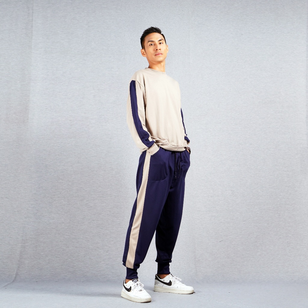 Setelan Olahraga Pria One Set Training Pria Setelan Sweater Jogger Pria Setelan Training Pria Seraga