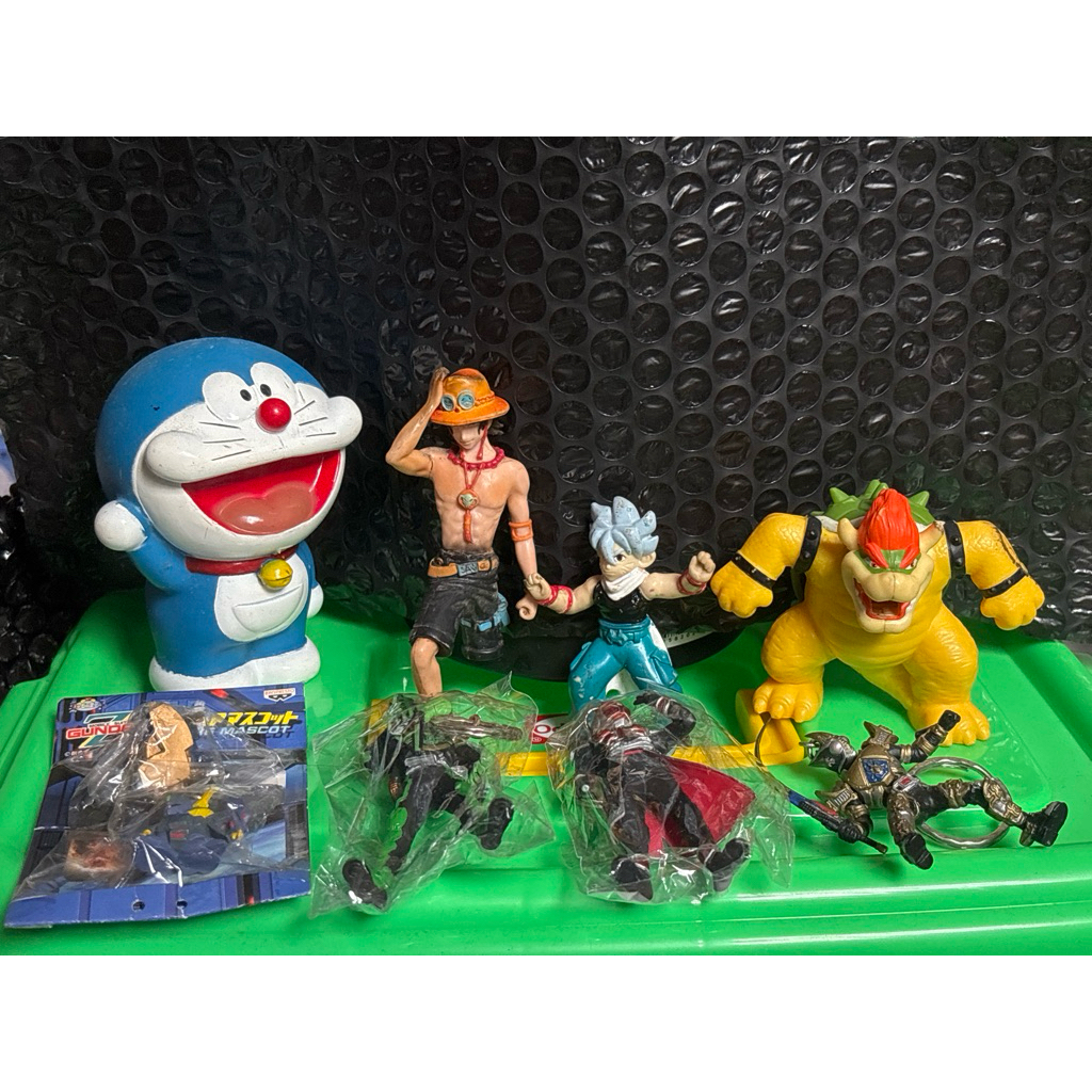 anime action figur doraemon gundam kamen rider