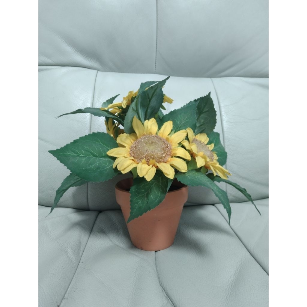 Bunga Plastik Bunga Matahari Preloved