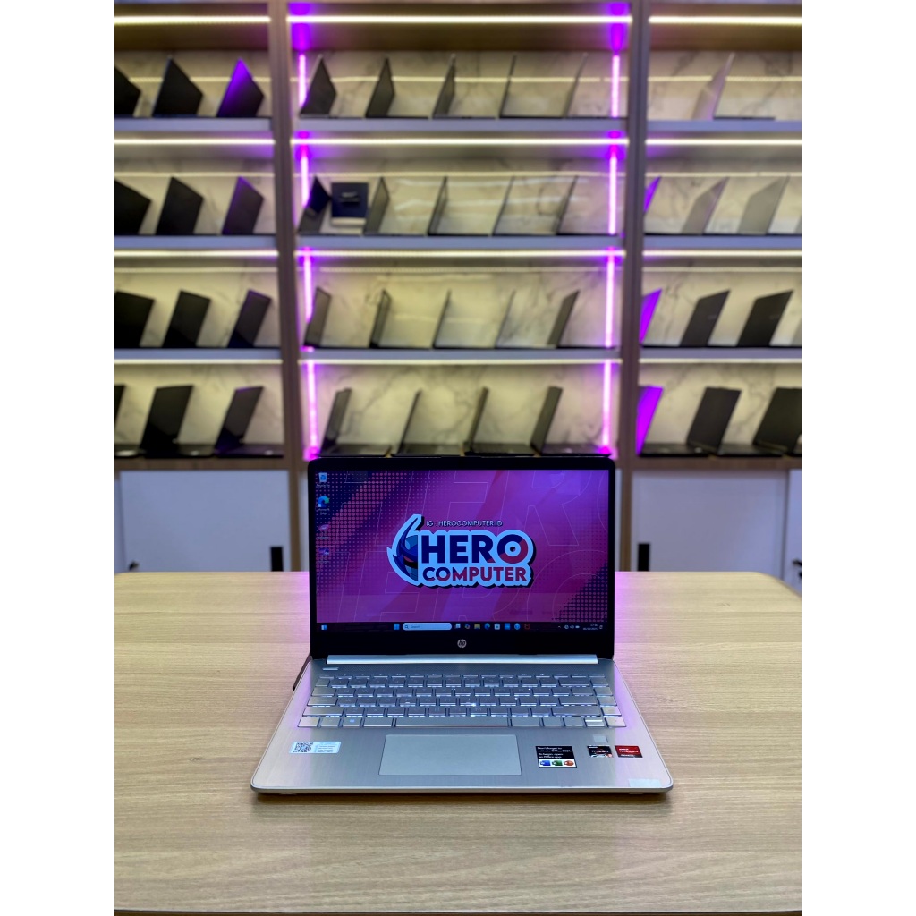 Laptop HP 14s FQ1135AU AMD Ryzen 5 5000U Series (8/512) Silver