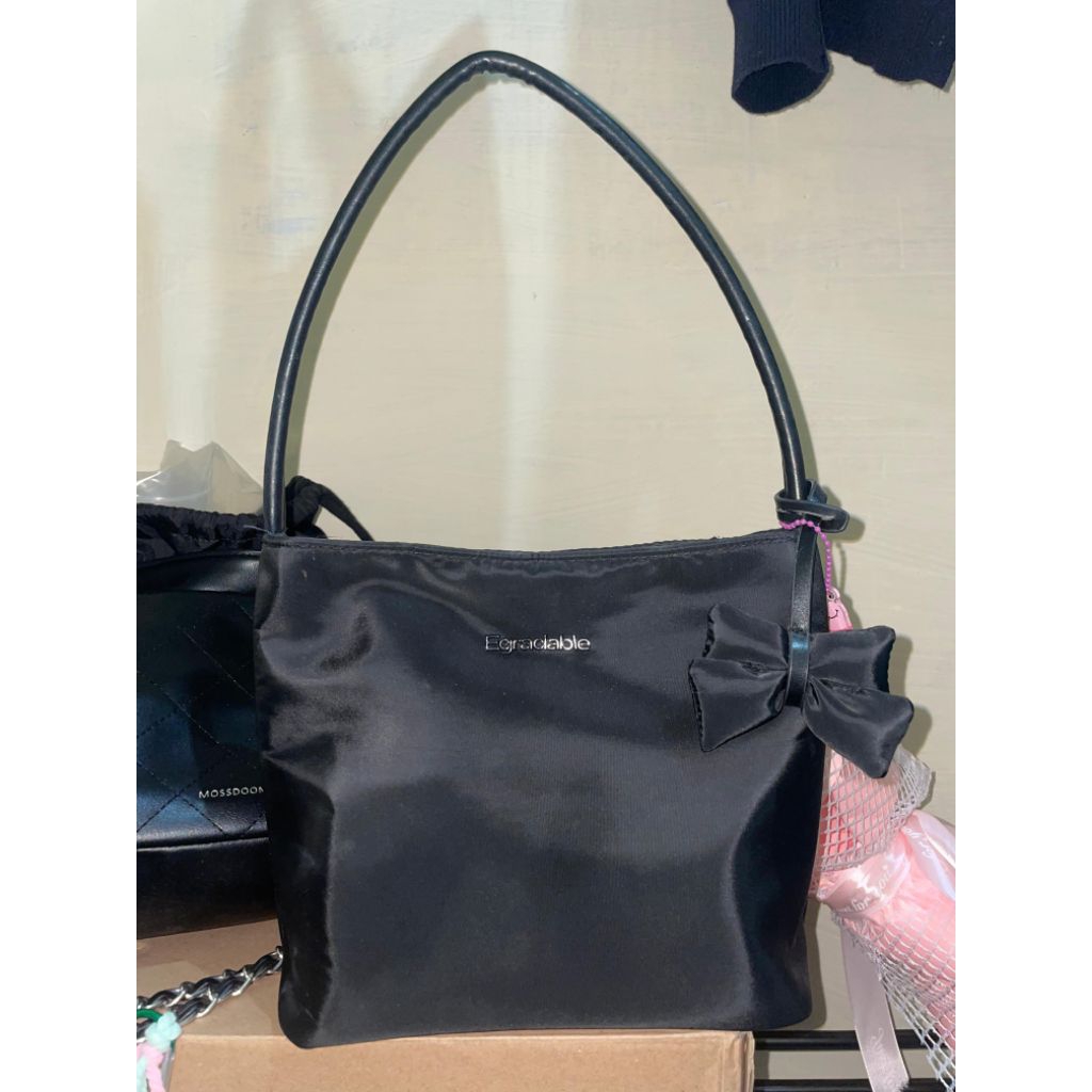 Preloved tas shoulder bag egradable (OH SOME)