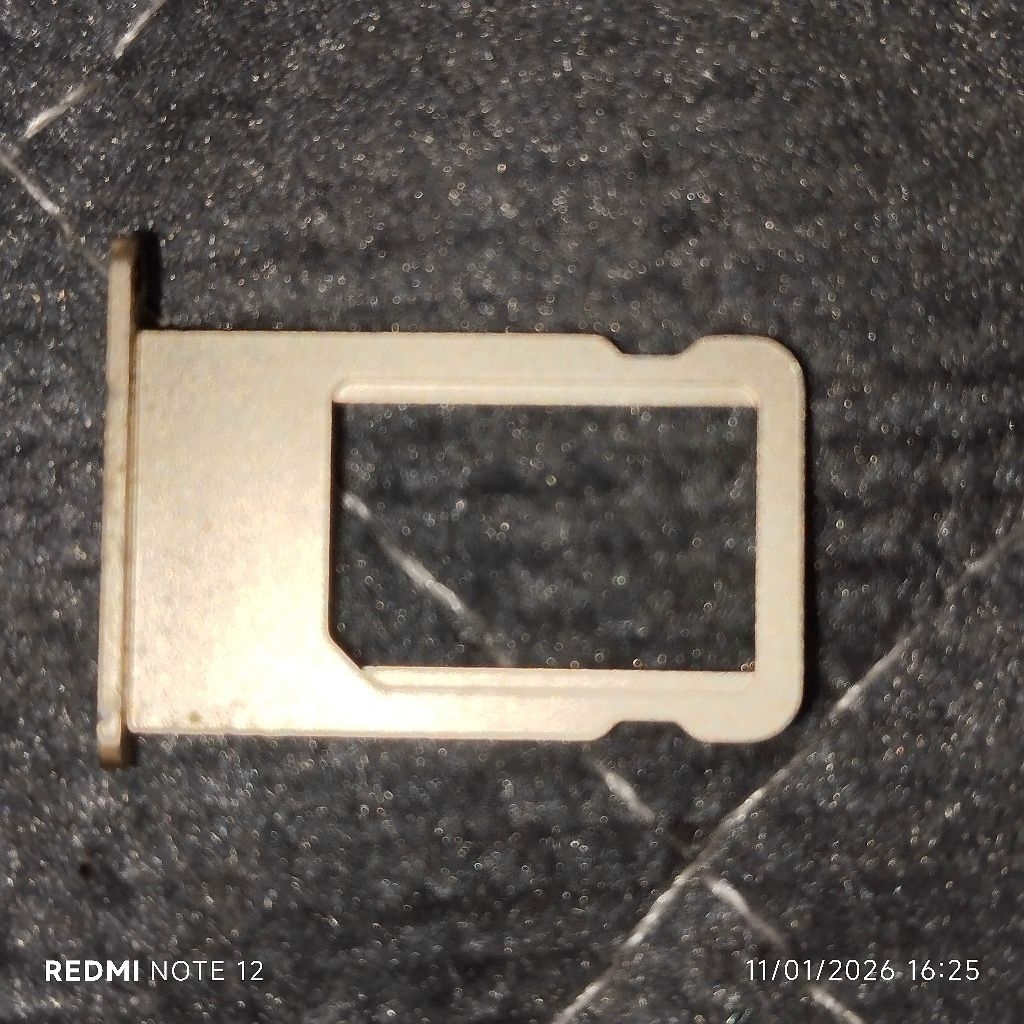 Simtray Apple IPhone 6S