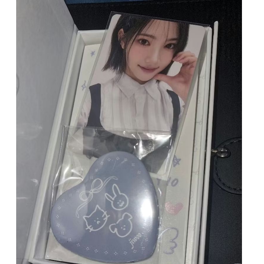 Photocard Jiwoo Hearts2hearts Four Hearts Club Secret Diary vers. | PC H2H Jiwoo