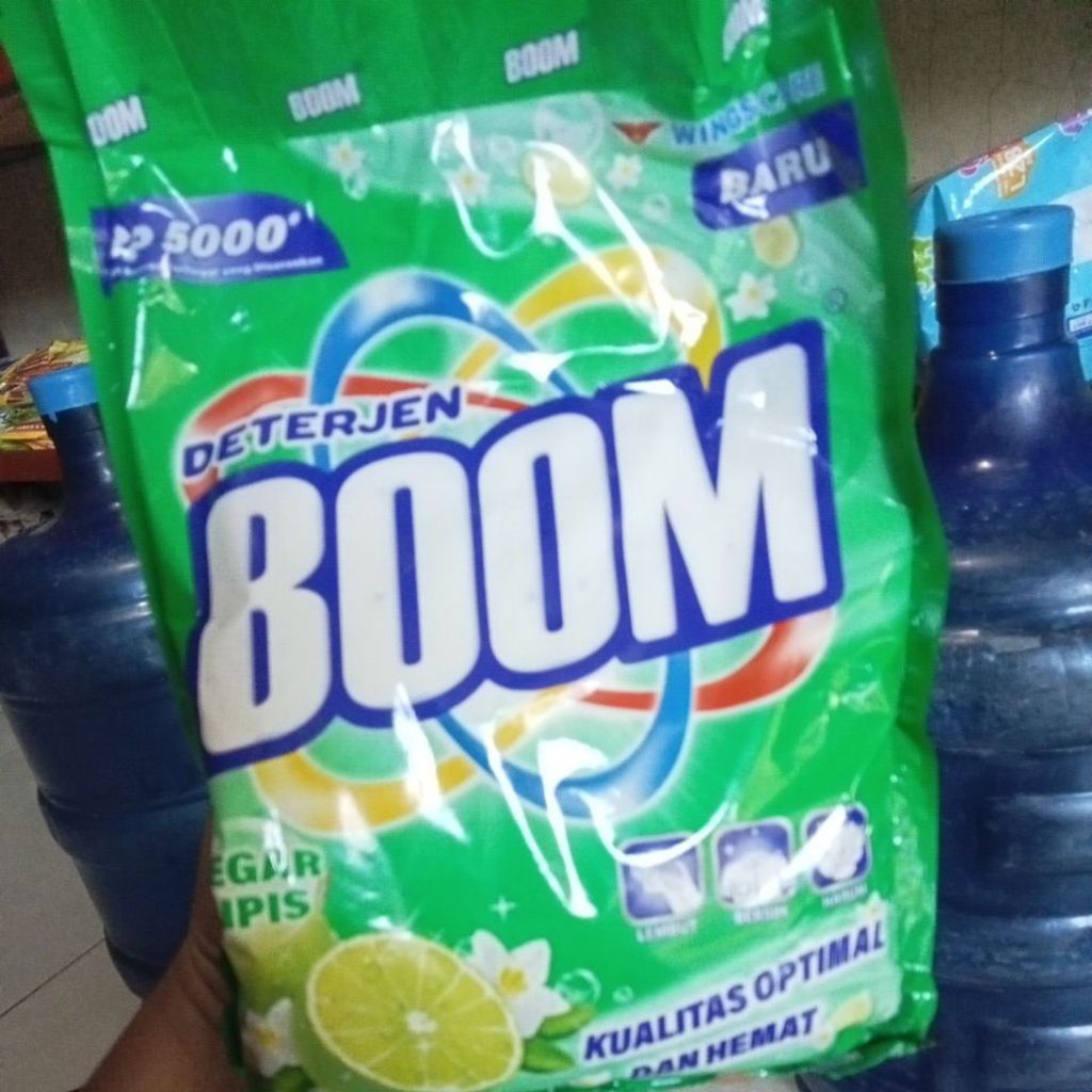 Deterjen bubuk boom