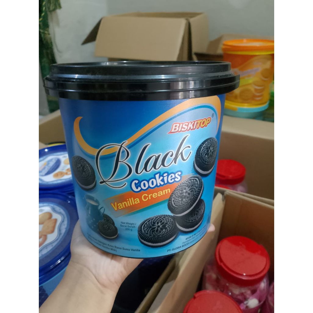 Biskitop Black cookies