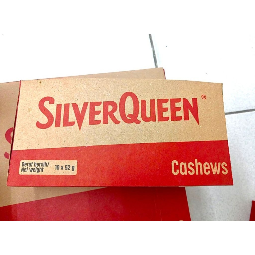 Grilshop7 Coklat Silverqueen 1Box 10Pcs 55Gram Almond&Cashew