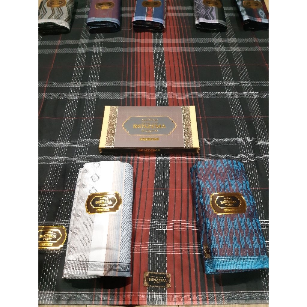 GROSIR 10 PCS SARUNG BENZEMA PARLENTE DOBBY