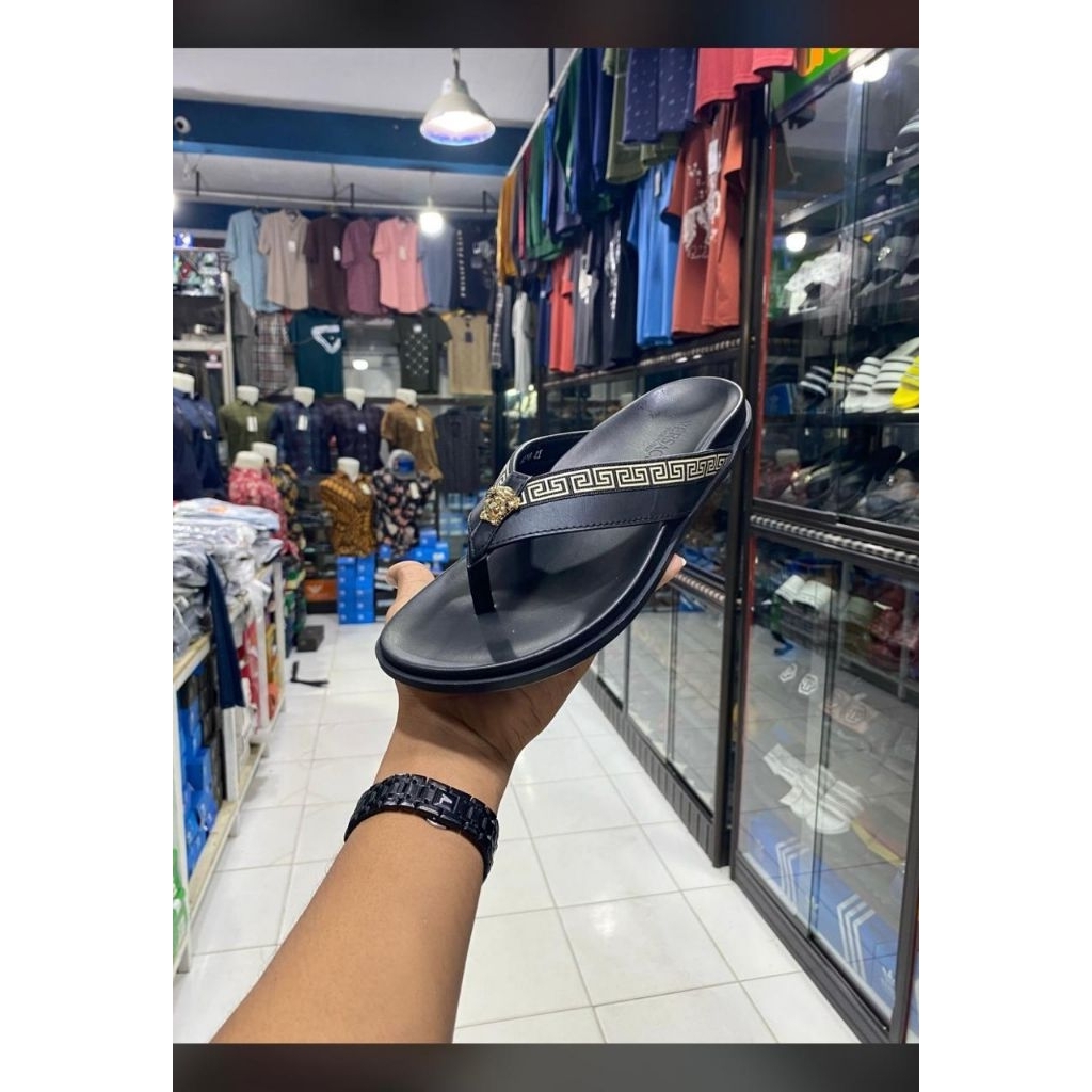 Sandal Versace original import bisa COD