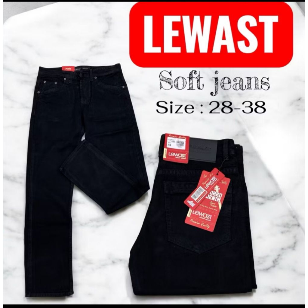 Celana panjang pria LEWAST pola reguler ( standar ) bahan SOFT JEANS (lembut)  hitam pekat bisa COD