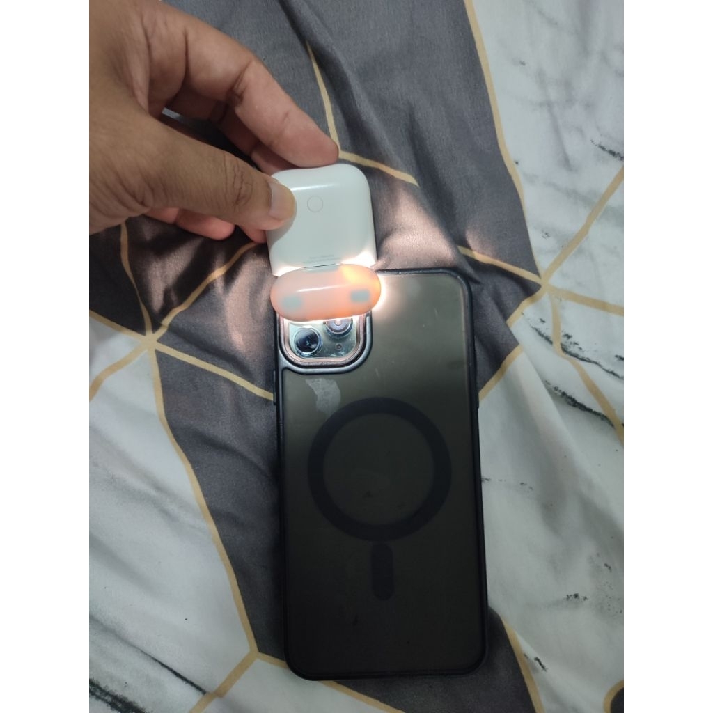 Airpods 2 Original Case Only