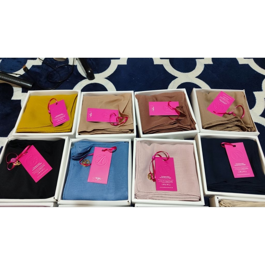 polosan AYU BY AYU LESTARI MOIRA SCARF