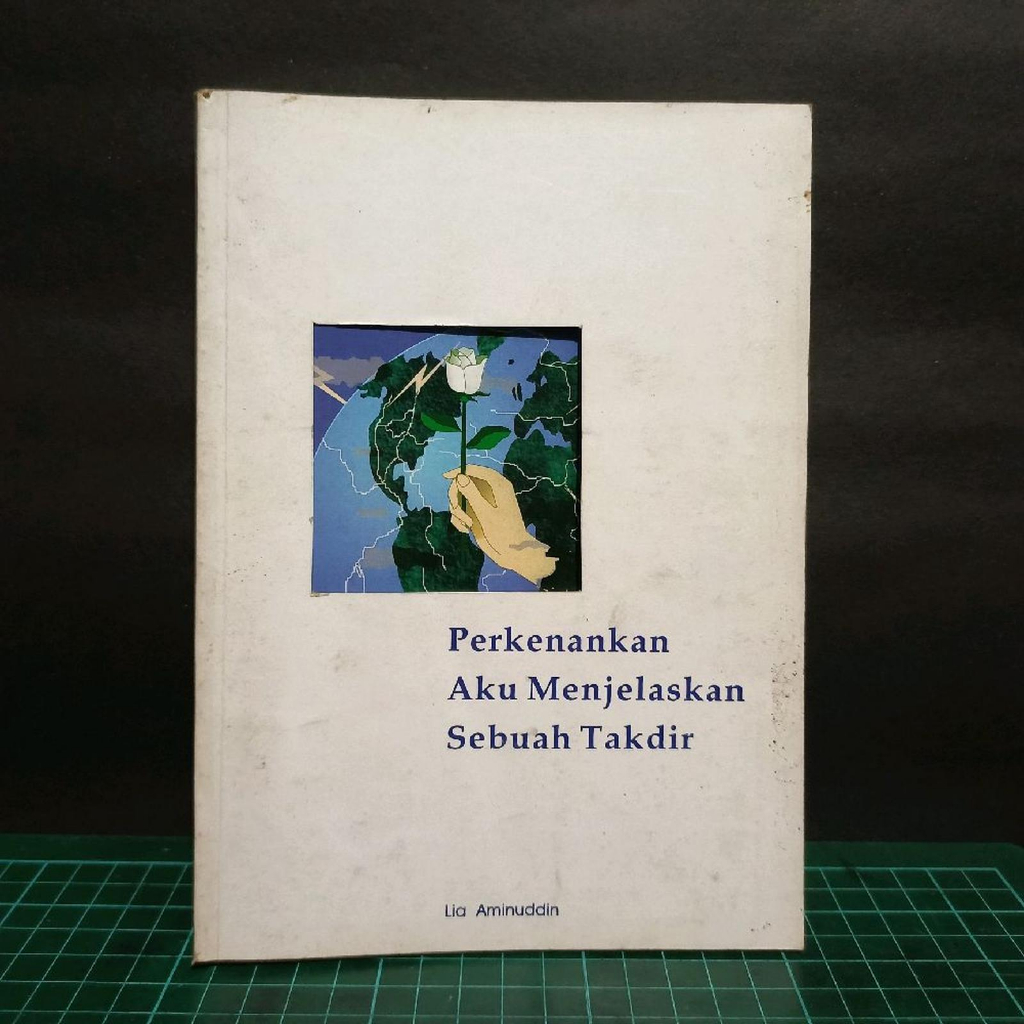 buku lia aminuddin perkenankan aku menjelaskan sebuah takdir lia eden 1998 yayasan salamullah