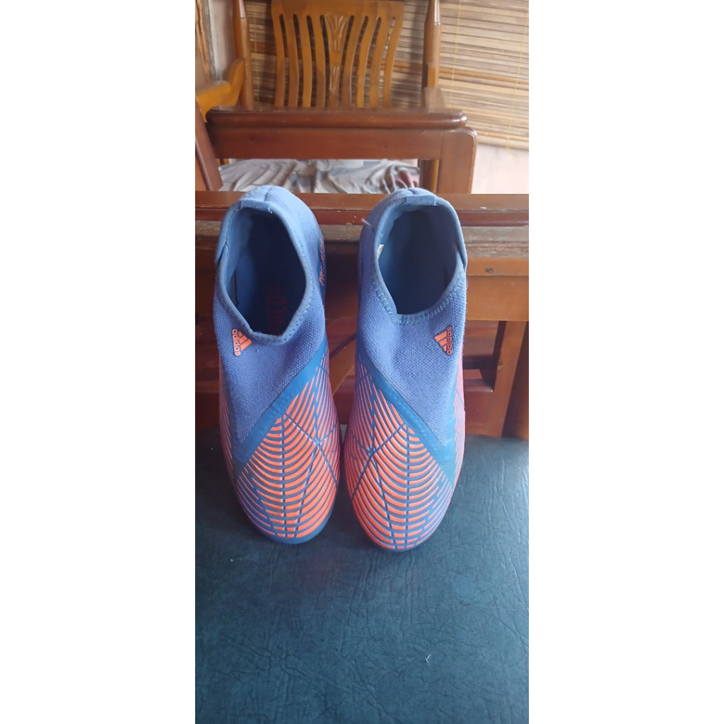 Sepatu-Anak-Adidas-Predator