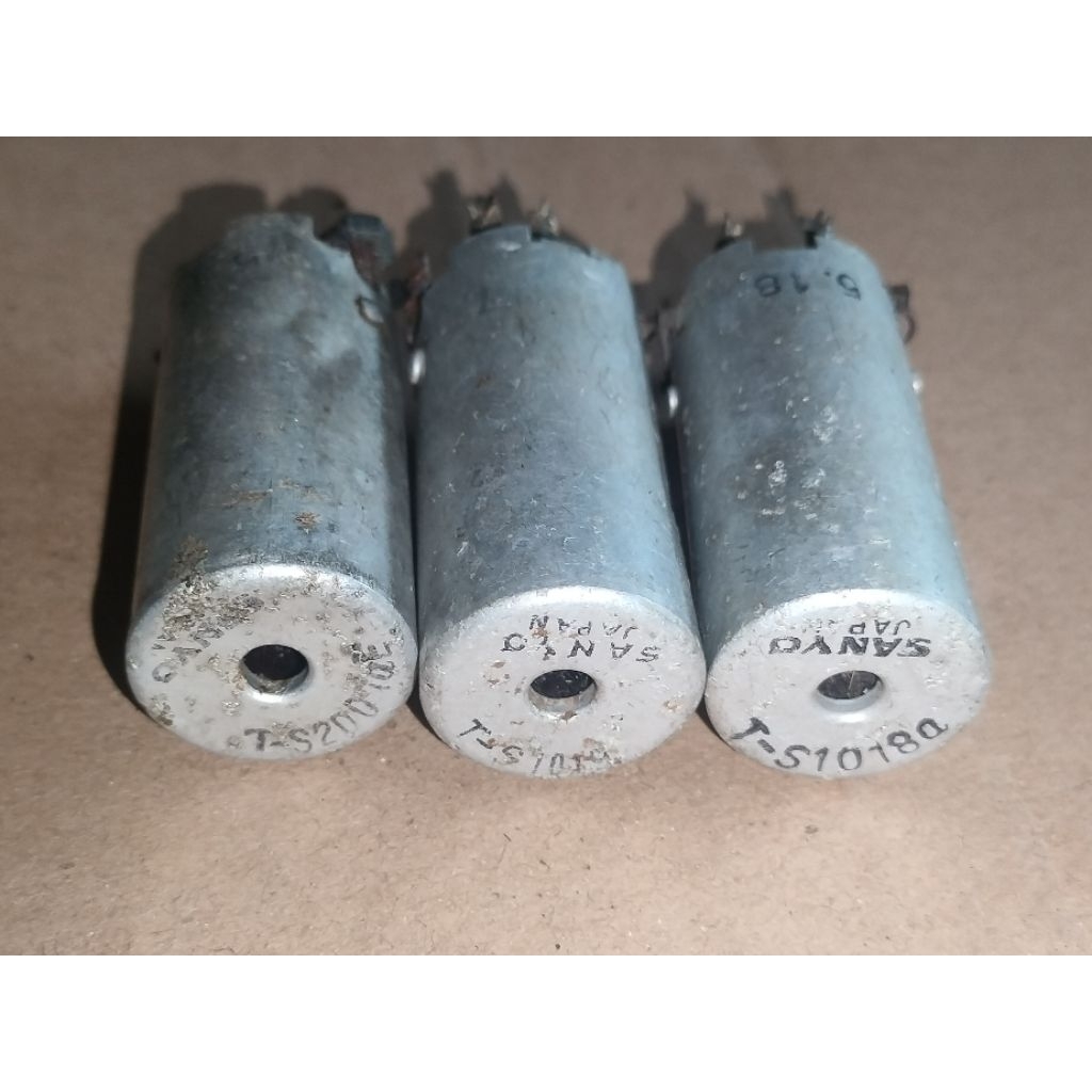 3 buah trafo if copotan radio tabung vintage