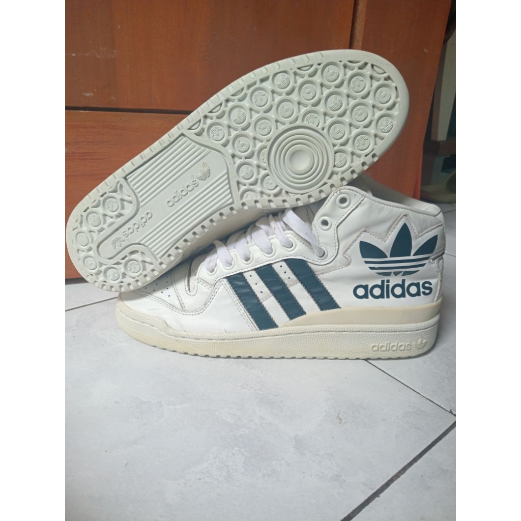 sepatu adidas forum high