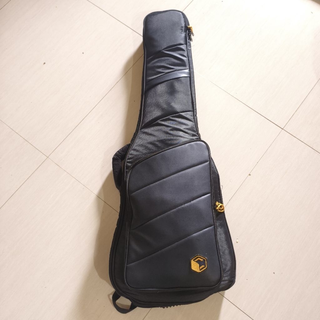 SEMI HARD CASE GIG BAG Water Proof Tahan Air ada Bantalan Neck dan Alas Body untuk Electric Guitar G