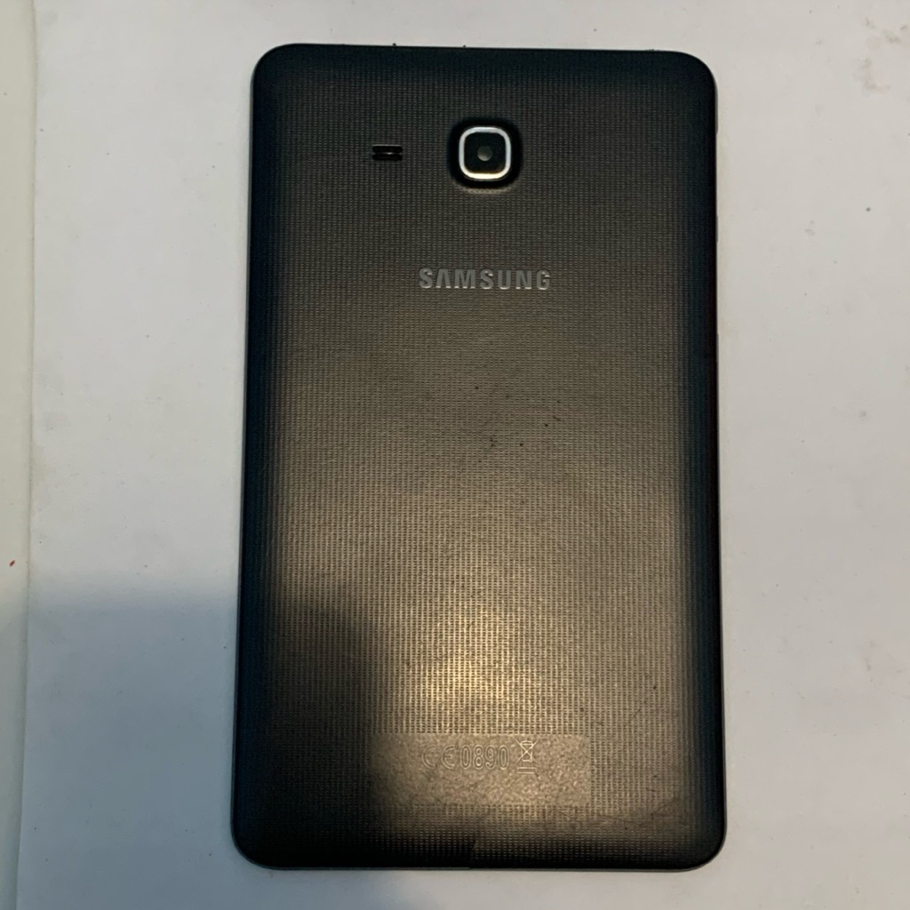 BackDoor Samsung Galaxy Tab A (2016) ORI (Minus)