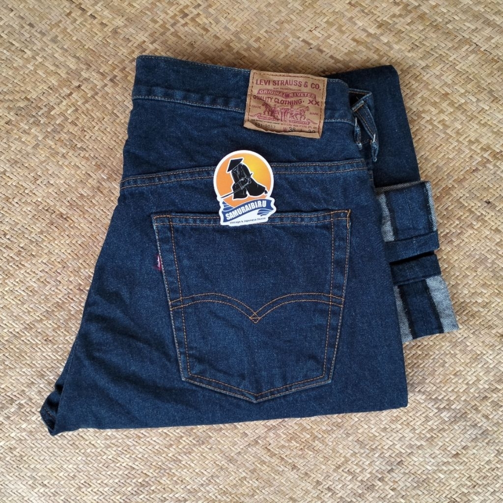 Levis 501 USA not Levis 501 70s button 6 selvedge / Levis 70s button 6 /Levis button 6 /Levis vintag