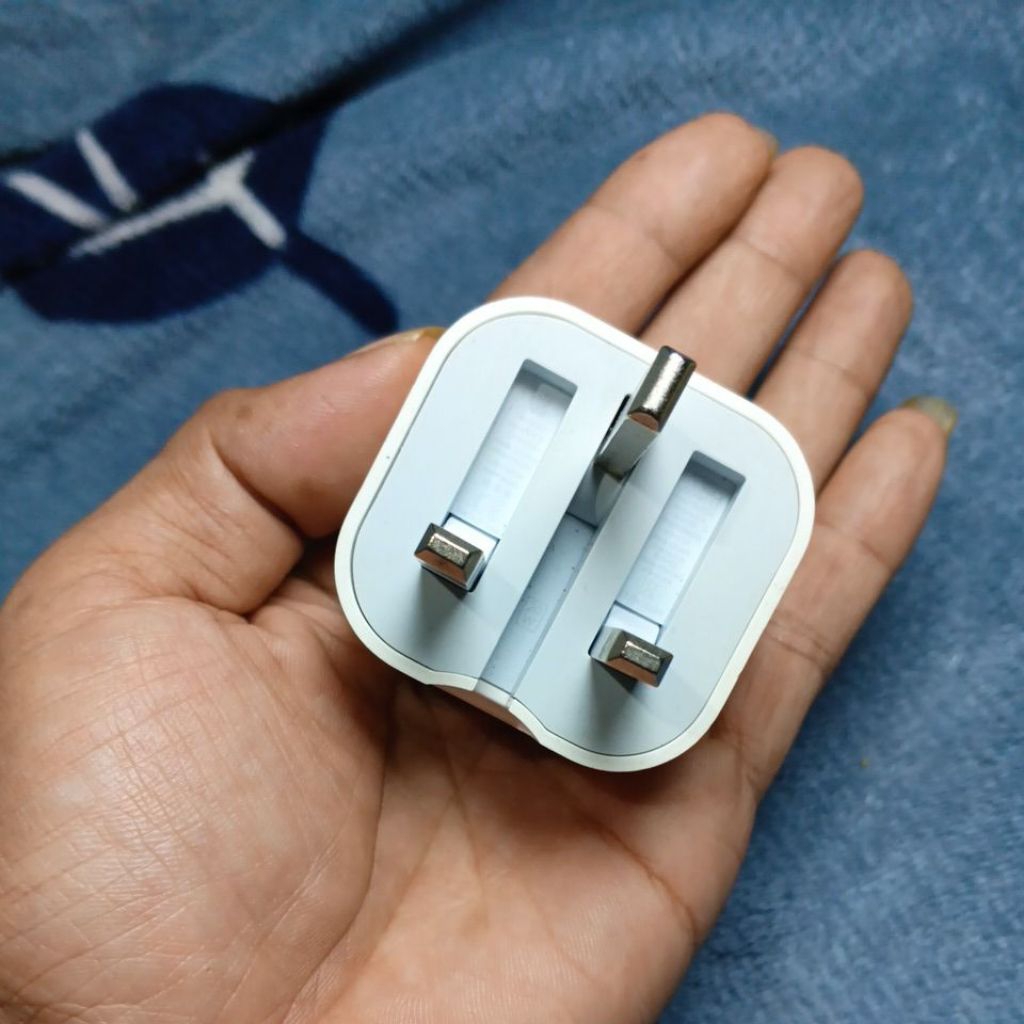 charger iPhone kaki tiga original copotan ibox