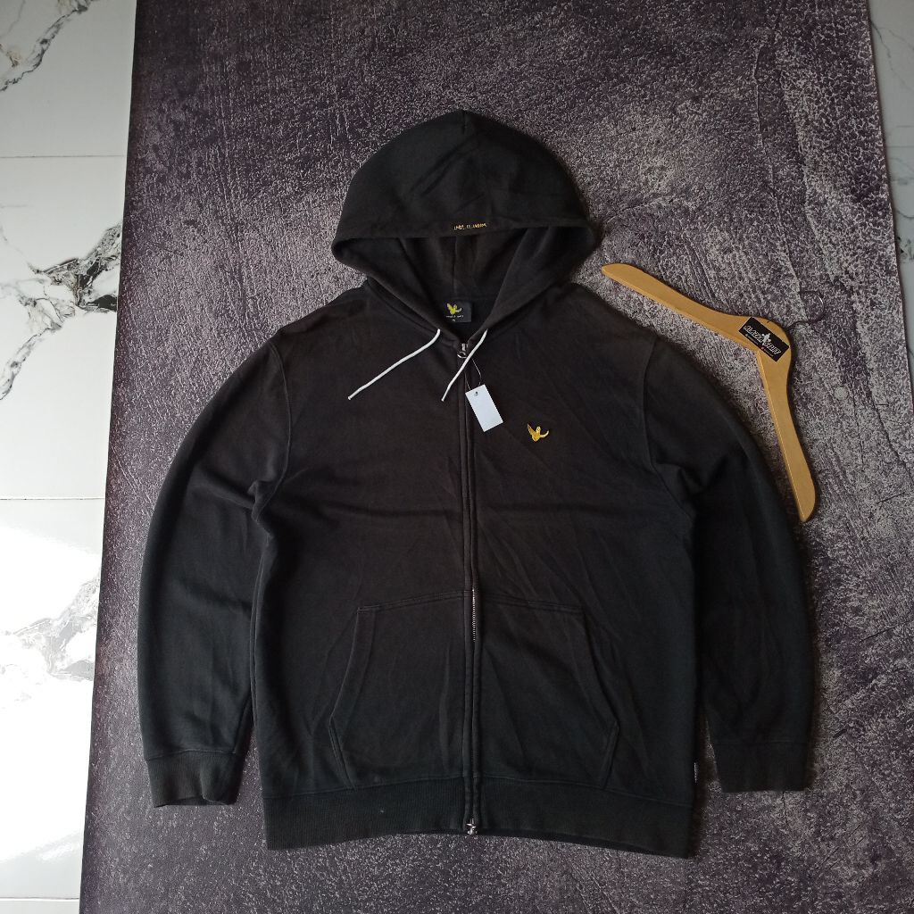 Ziphodie Mark Gonzales sz XL 72x61 ((SGA12))