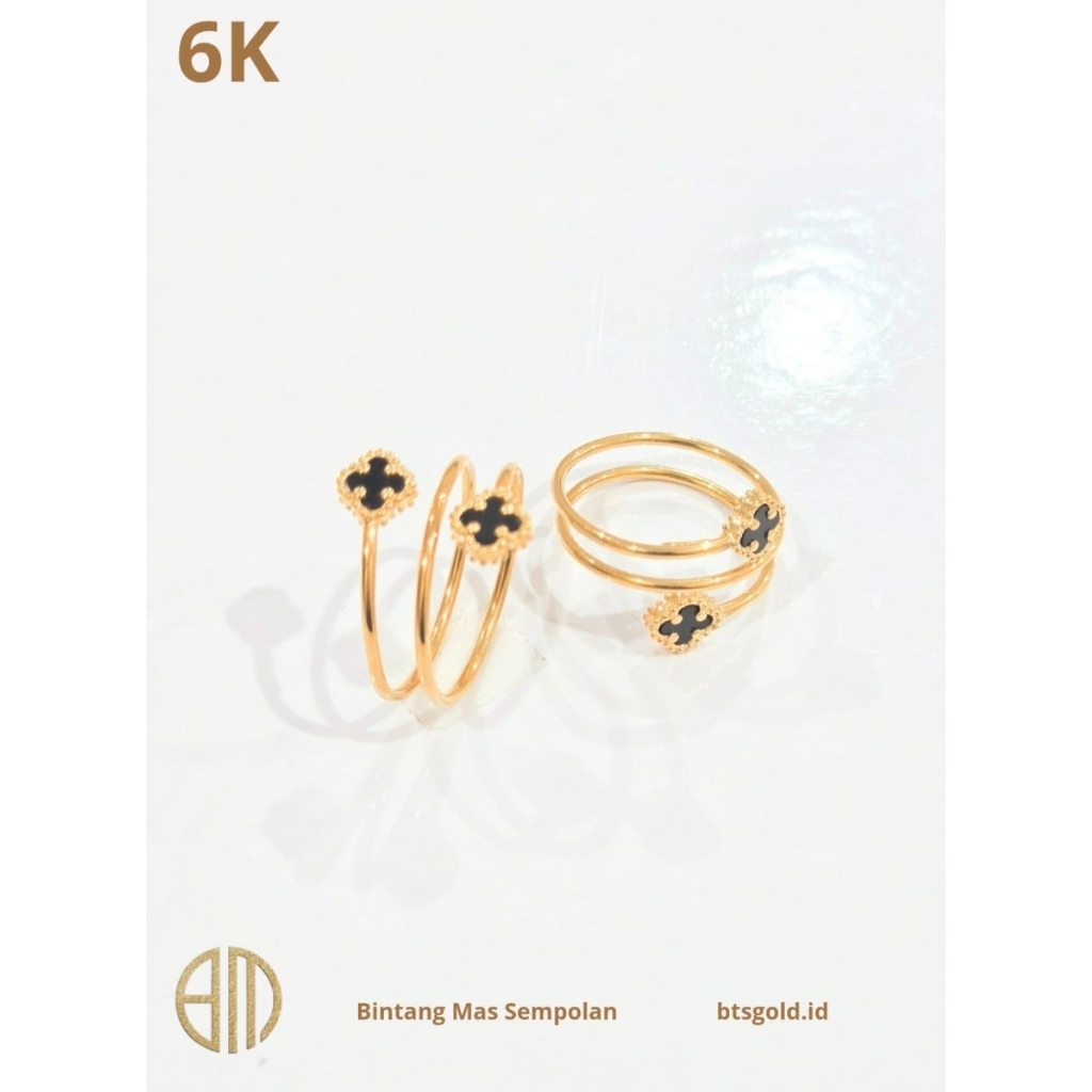 Cincin Emas Spiral Clover Dengan Model Elegan
