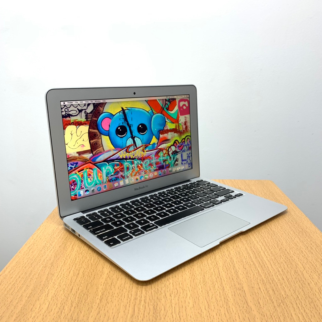 [ORI PROMO] Macbook Air 11inch 2013 core i7/i5 RAM 8gb/4gb SSD 512gb/256gb/128gb