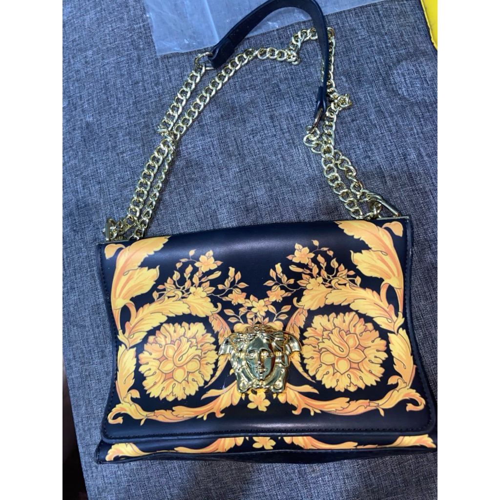 tas versace preloved