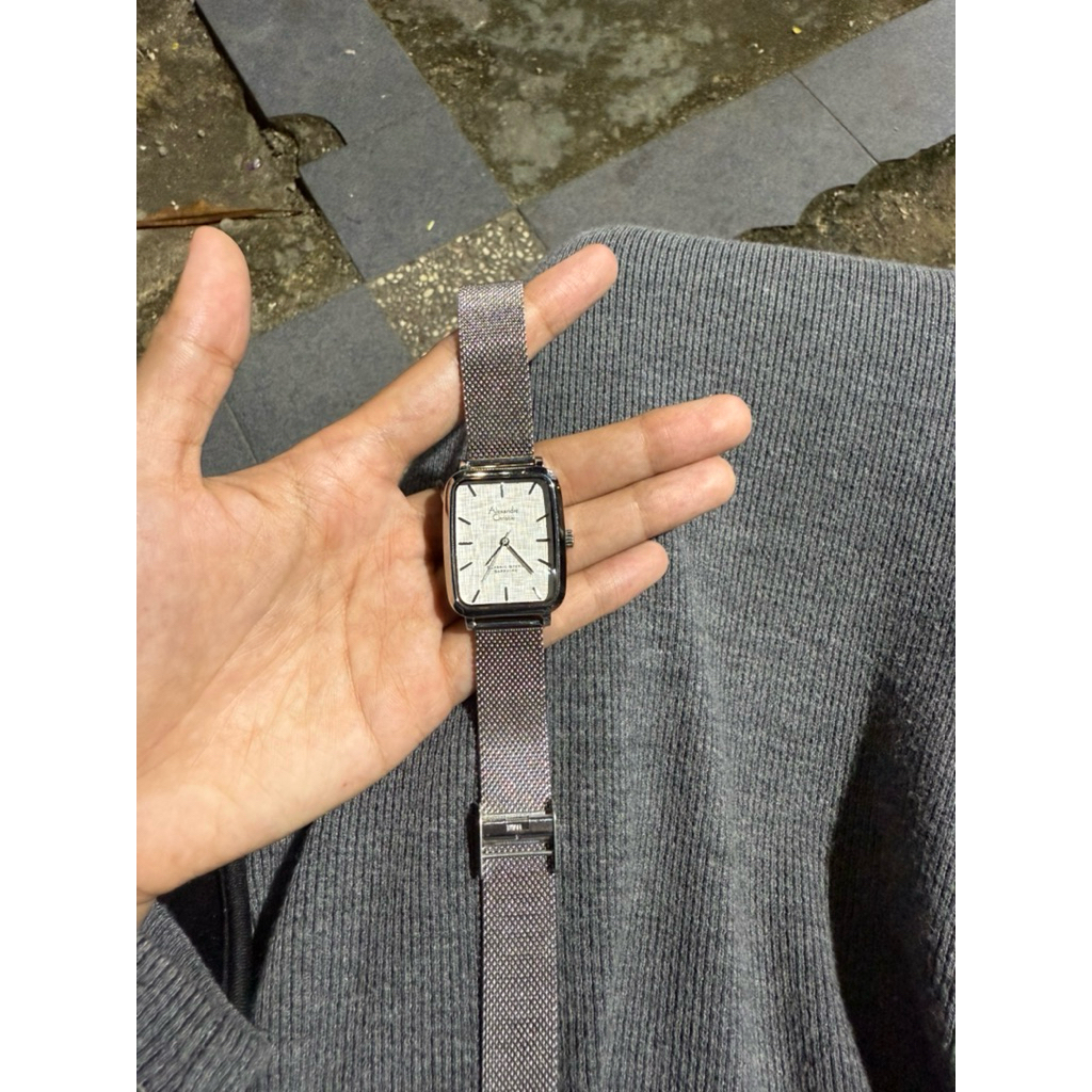 Preloved Jam AC strape pasir