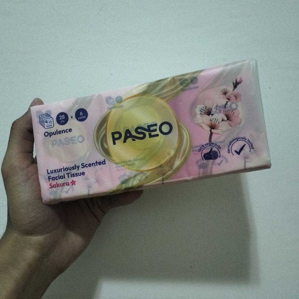 Tissue Paseo Luxuriosy Facial Tissue Kotak Kecil 28 Ply 60 Packs