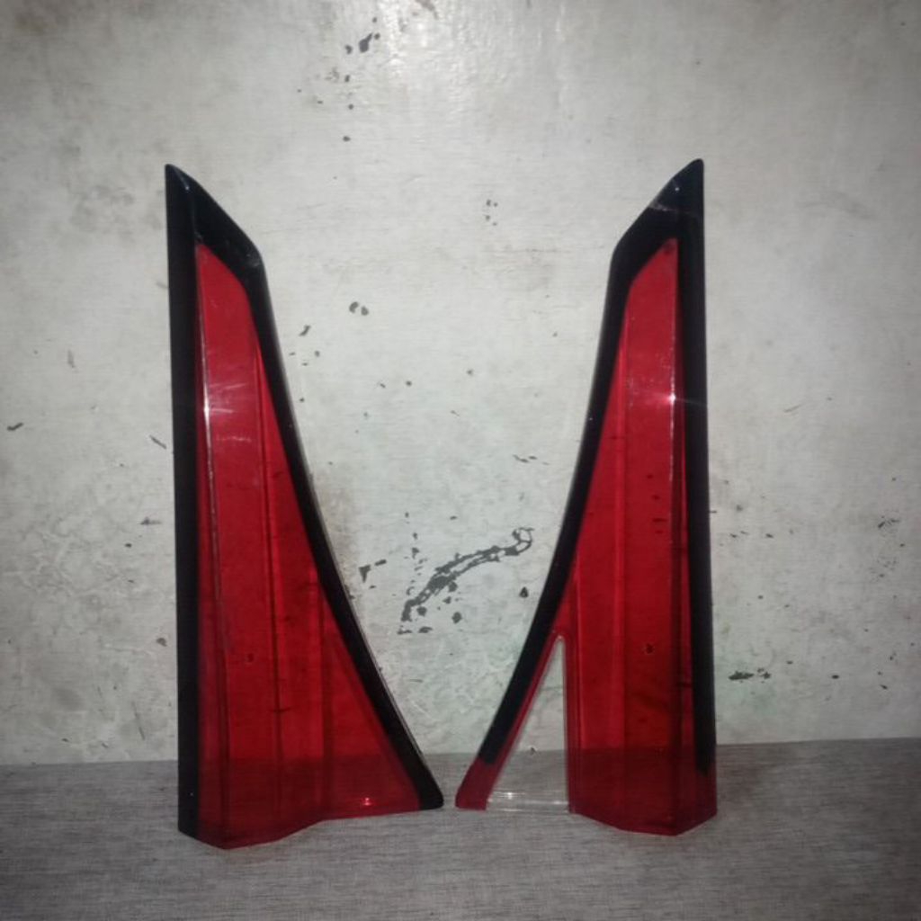 Mika lampu Reflektor Bagasi Xenia 2022 Original/Lampu Reflektor Bagasi Avanza tahun 2022 original