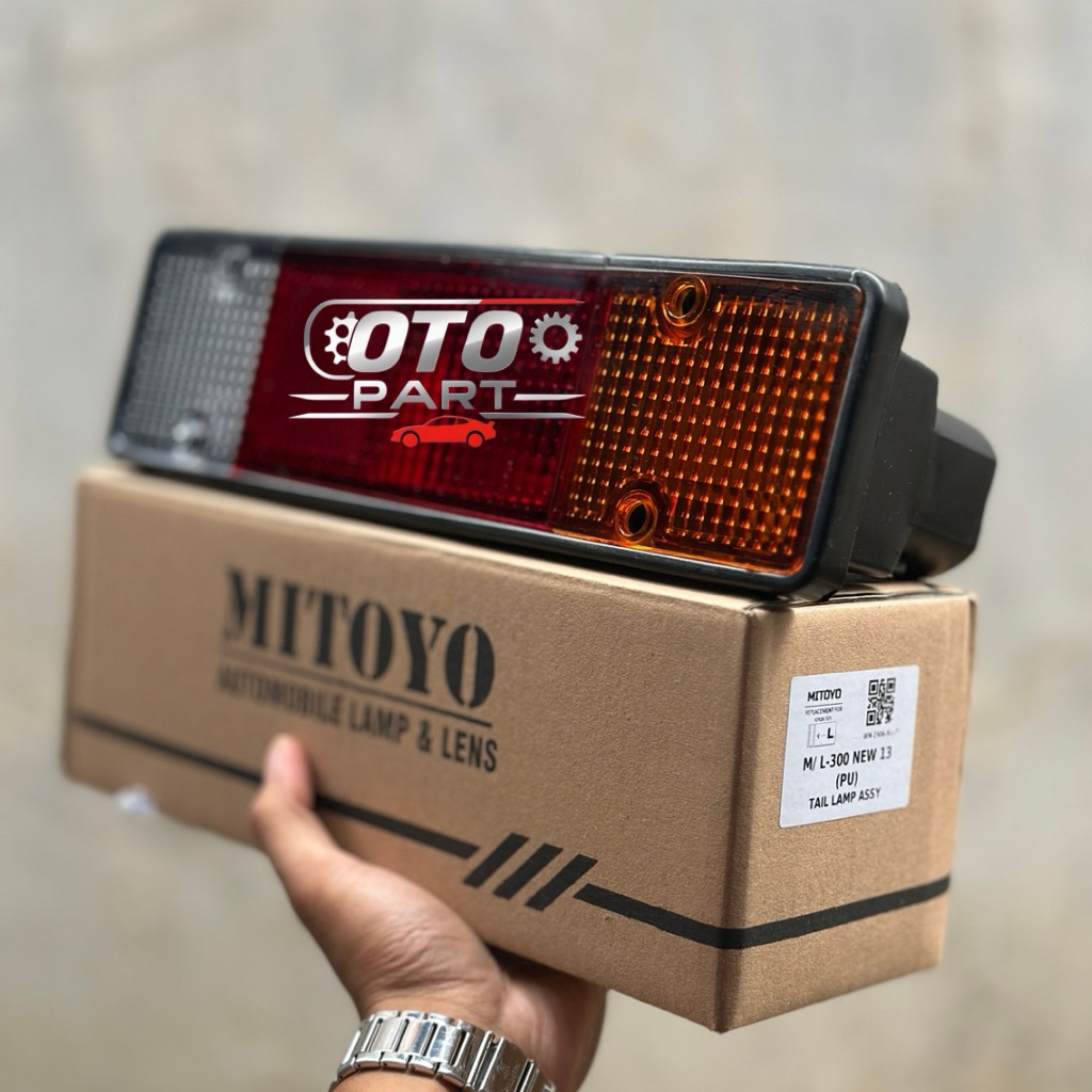 STOPLAMP L300 New Model Soket Bulat Lampu Belakang L300 Pick Up / stop lamp L300 / Lampu rem L300 / 