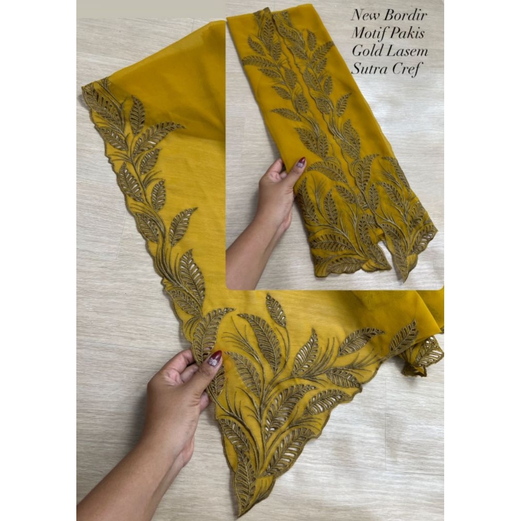 KAIN KEBAYA SUTRA CREPE BORDIR MOTIF PAKIS