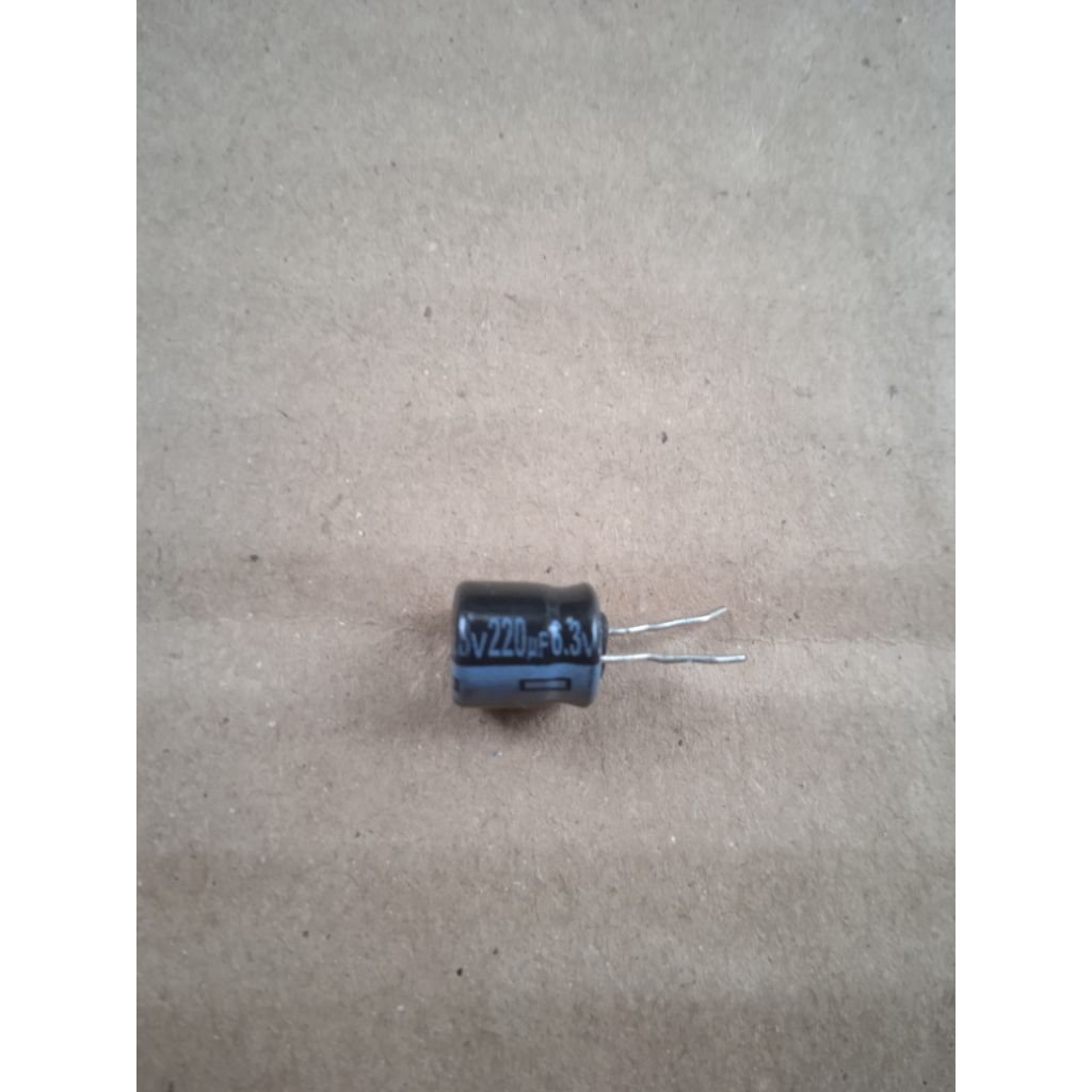 Elco 220uf 6,3v 220 uf 6,3 volt kondensator elektrolit elko kapasitor