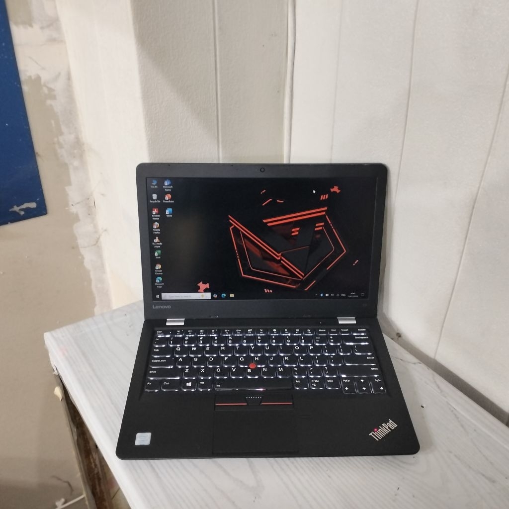 Lenovo ThinkPad 13 Touchsreen i5-7200U Ram 8Gb/256Gb