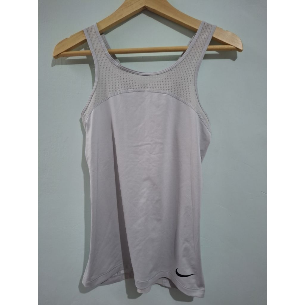 JERSEY TANK TOP NIKE PRO HYPERCOOL WOMEN SIZE M (small)