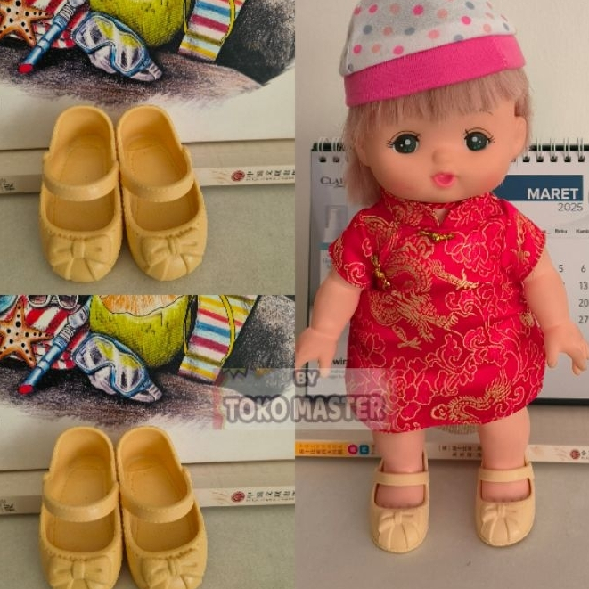 Sepatu shoe boneka mellchan mell Disney animator doll merah  boneka ori asli original
