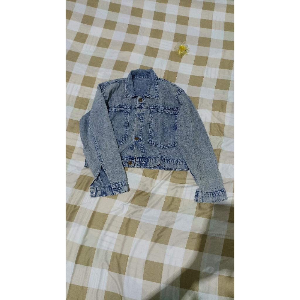 PL Jaket Jeans Wanita