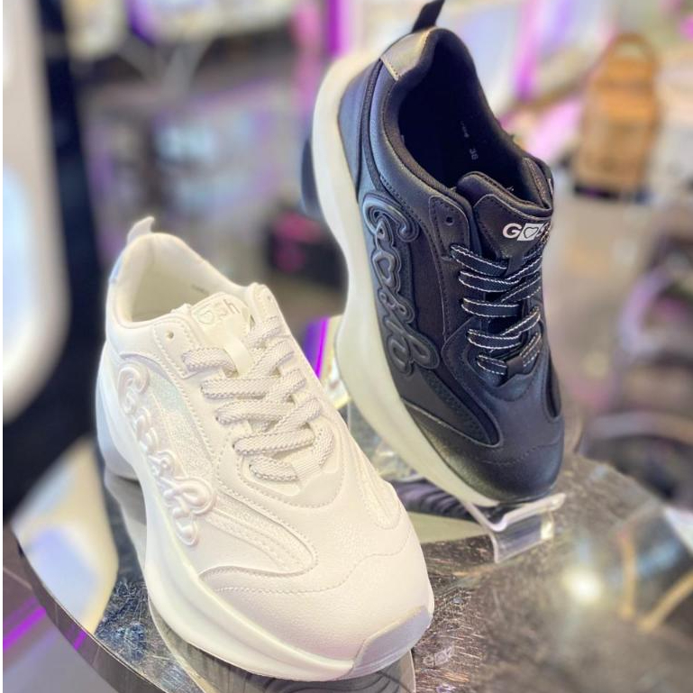 [DAPAT PAPERBAG] READY Sepatu GOSH ART 664