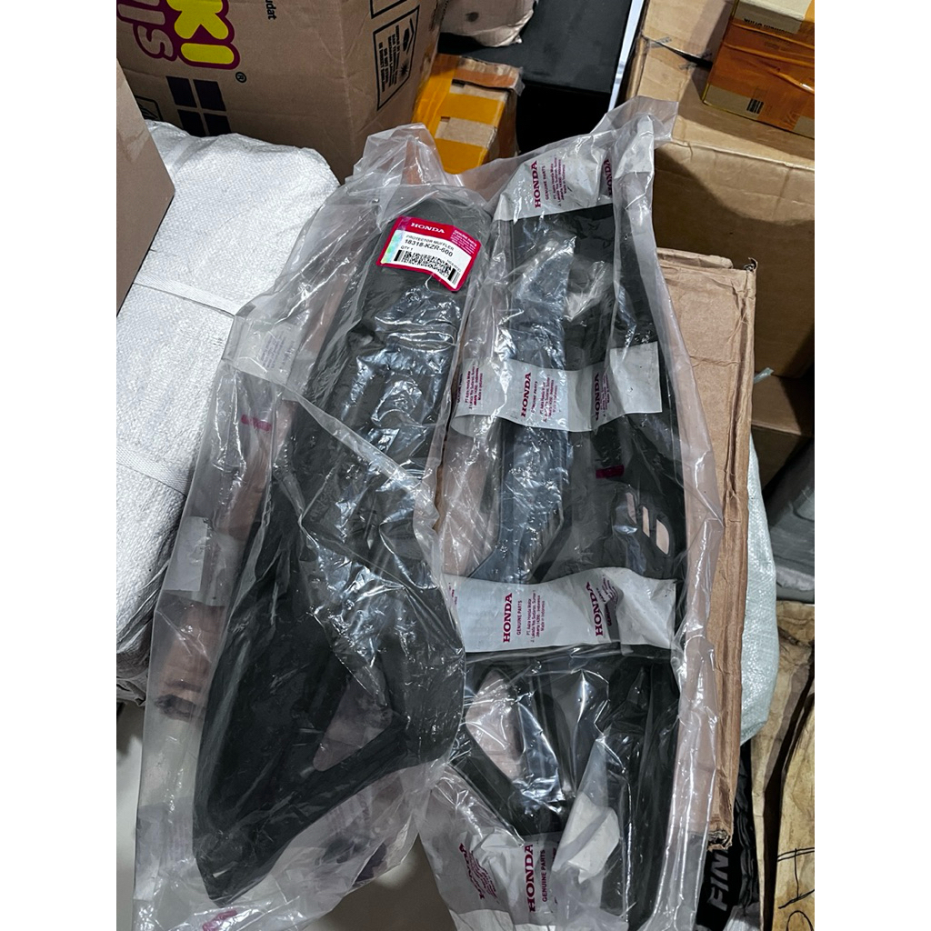 tameng knalpot vario 125